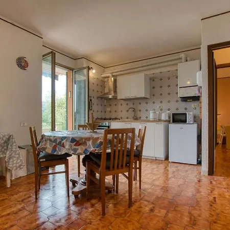 2 Bedroom Pet Friendly In